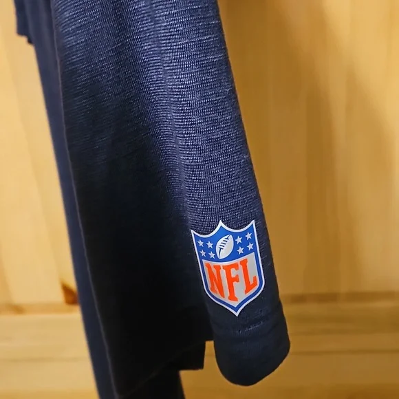 Chicago Bears Large Nike Dri-Fit shirt - Picture 3 of 5